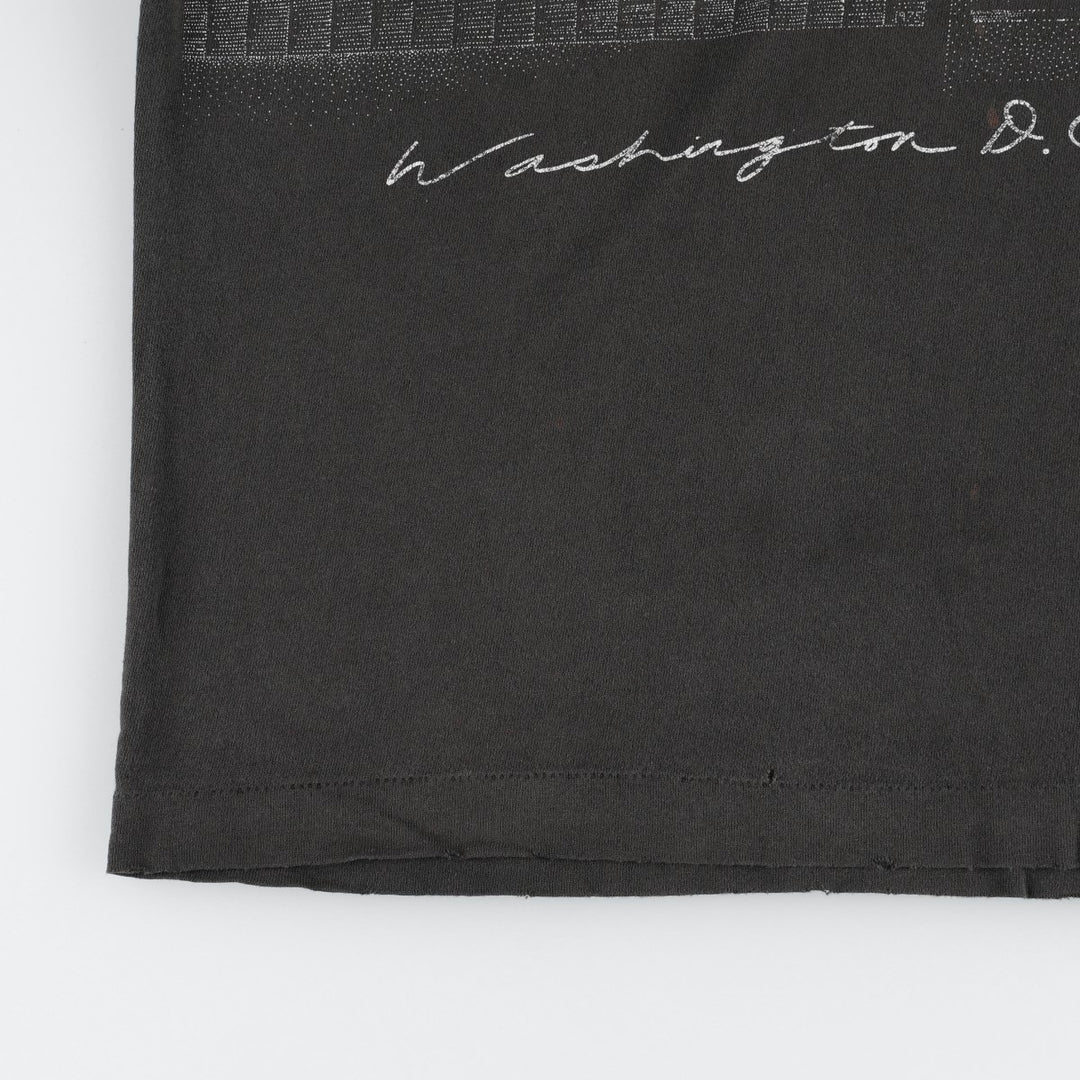 90'S Fruit of the Loom Vietnam War Memorial Souvenir T-Shirt, Made in USA, Men's Size L (approx.), Vintage cotton black type Vintage Second Hand