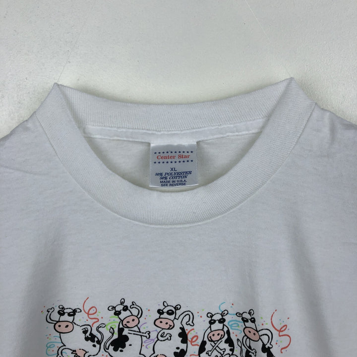 90'S Center Star Print T-Shirt, Made in USA, Men's XL equivalent, Vintage polyester white type Vintage Second Hand