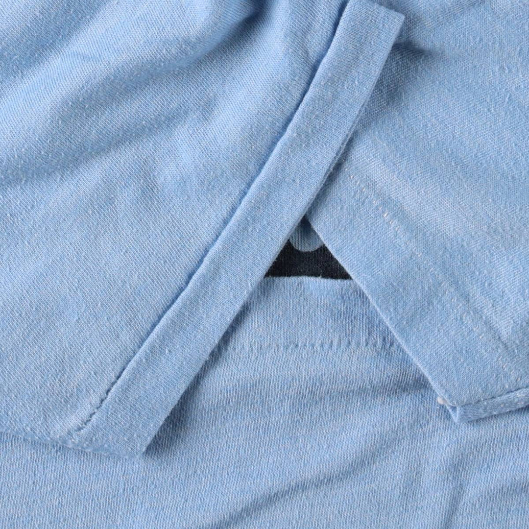 80'S sportswear print t-shirt, made in USA, men's size L equivalent, vintage. cotton Blue type light blue Vintage Second Hand