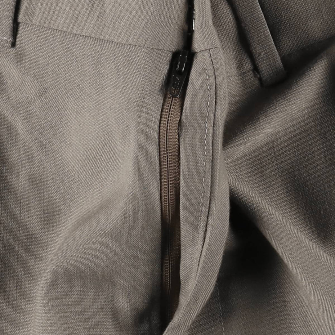 HAGGAR GENTLEMANS FIT Slacks Pants, Made in USA, Men's W34 equivalent. polyester gray type Vintage Second Hand