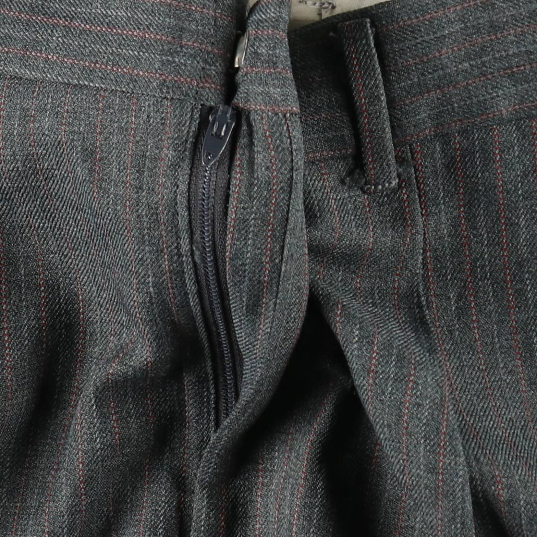 Striped Pattern Two-Pleat Slacks Pants, Made in USA, Men's Size W33 (approx.), Vintage unclear gray type Vintage Second Hand