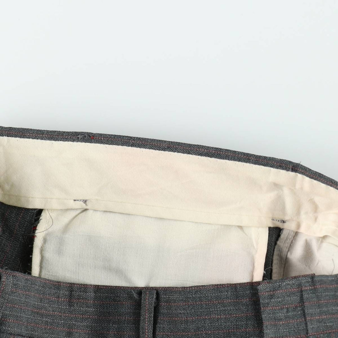 Striped Pattern Two-Pleat Slacks Pants, Made in USA, Men's Size W33 (approx.), Vintage unclear gray type Vintage Second Hand