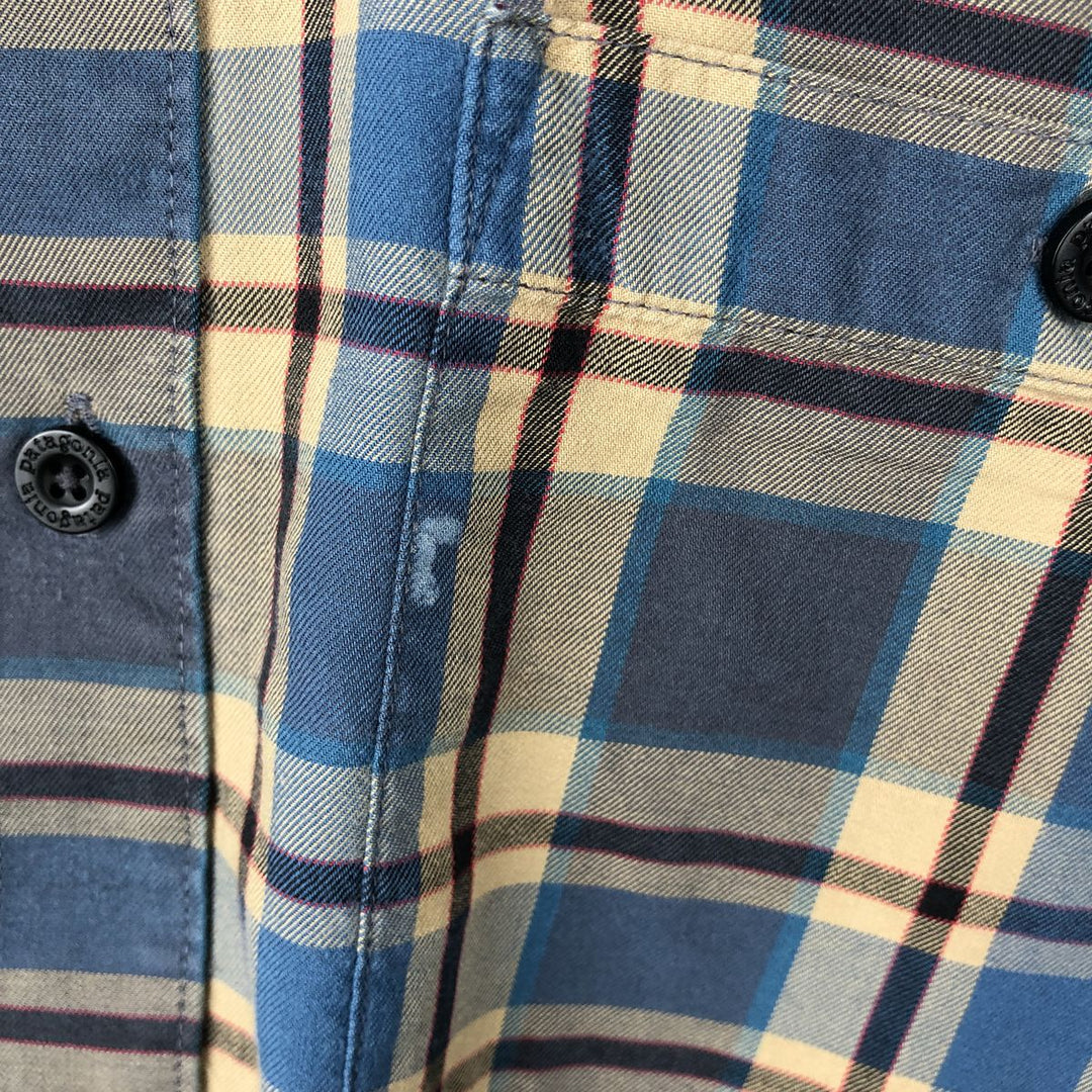 Patagonia Organic Cotton Long Sleeve Cotton Check Shirt, Men's Size Medium, 53837FA15 Organic cotton blue type Vintage Second Hand