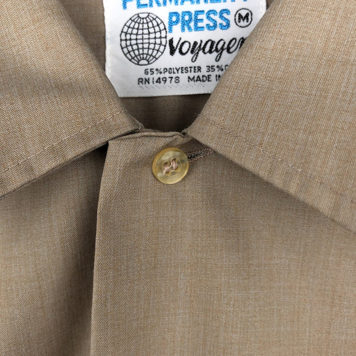 Voyager PERMANENT PRESS Convertible Collar Long Sleeve Poly-Cotton Shirt, Men's Size M (Equivalent), Vintage polyester Beige type Vintage Second Hand