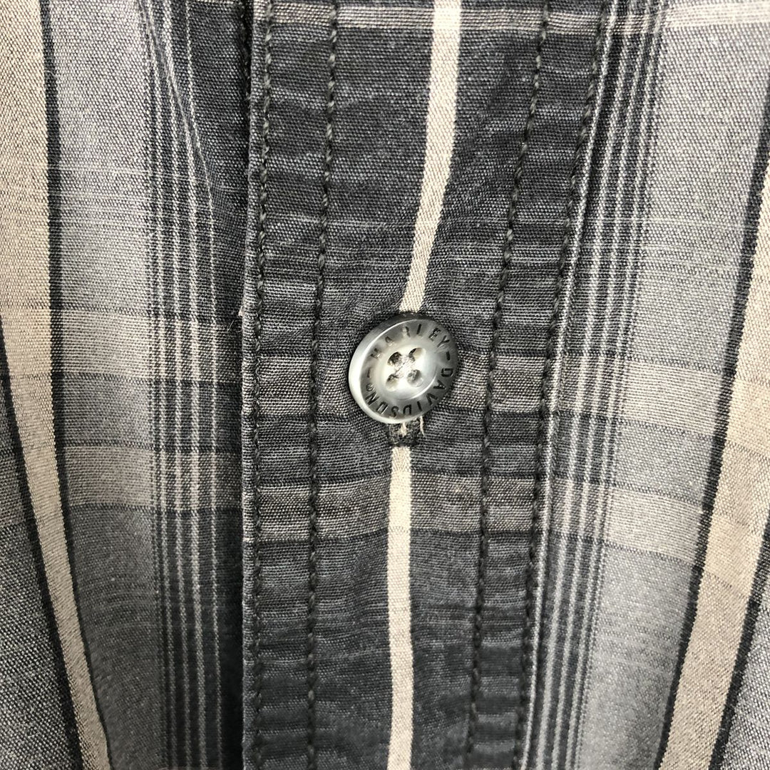 Harley-Davidson Check Pattern Long-Sleeve Hidden Button-Down Work Shirt, Men's Size XL (approx.) cotton gray type Vintage Second Hand