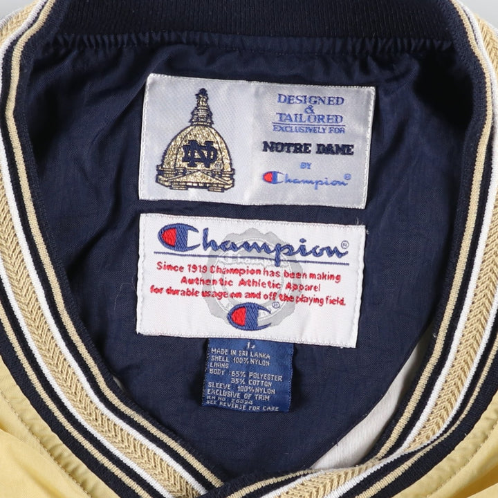 90'S Champion Notre Dame University V-neck nylon pullover, men's size L equivalent, vintage. Nylon yellow type Vintage Second Hand