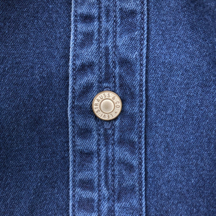 90'S Vintage Levi's Long Sleeve Denim Shirt, Men's Size Medium cotton blue type Vintage Second Hand