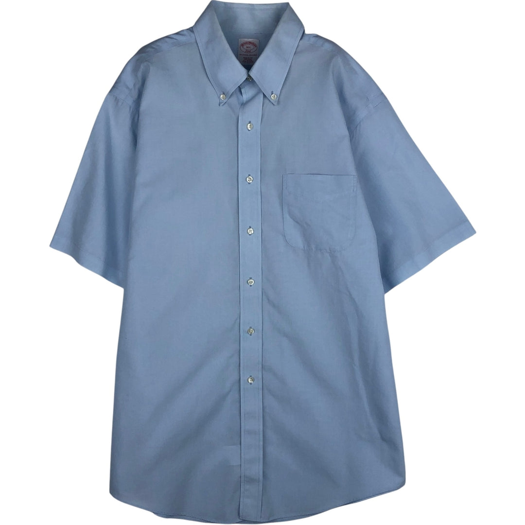 Brooks Brothers 346 Regular Fit Short-Sleeve Button-Down Shirt (Men's Size L equivalent) cotton Blue type light blue Vintage Second Hand