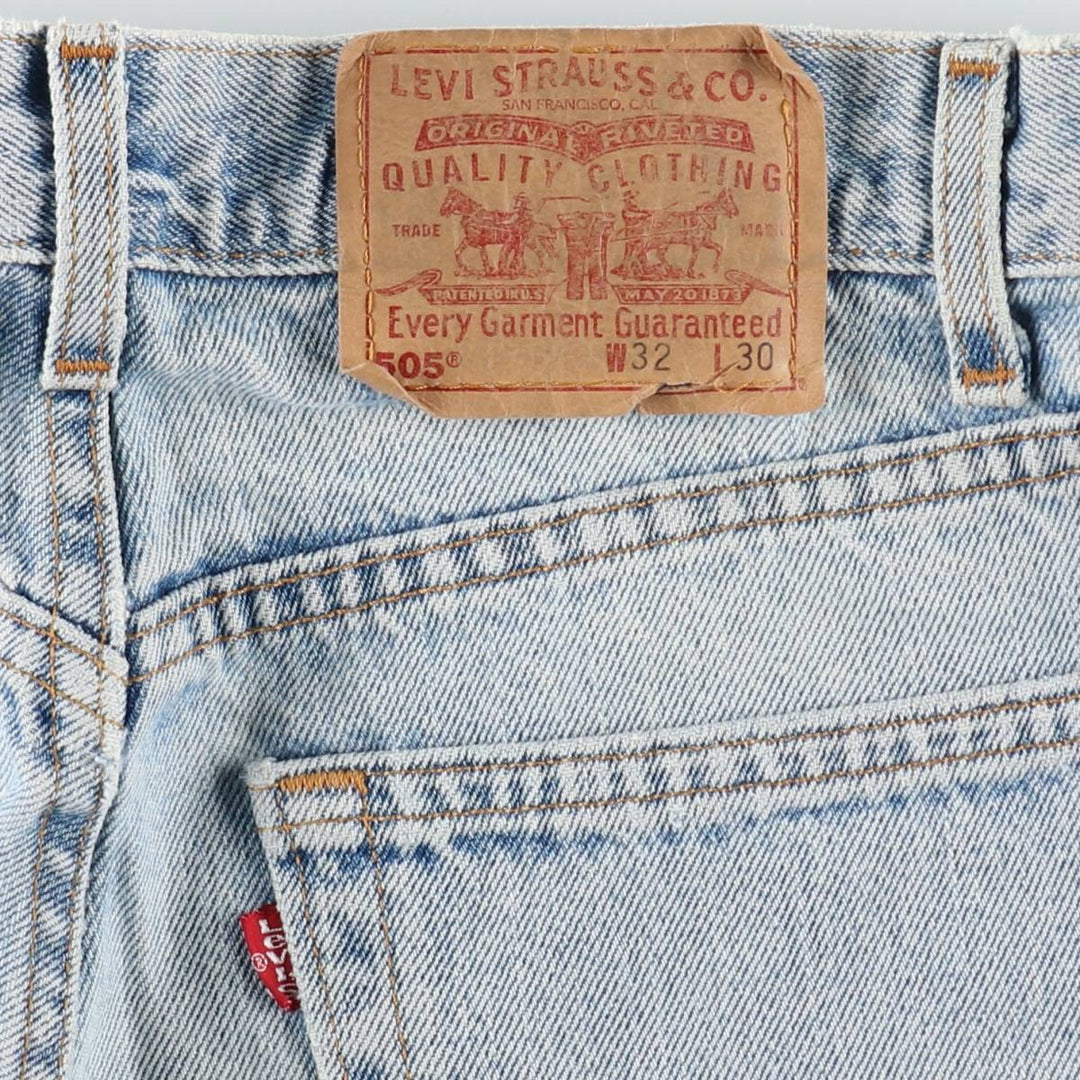 00'S Levi's 505 REGULAR FIT STRAIGHT LEG tapered denim pants made in USA, men's size w32 cotton blue type Vintage Second Hand