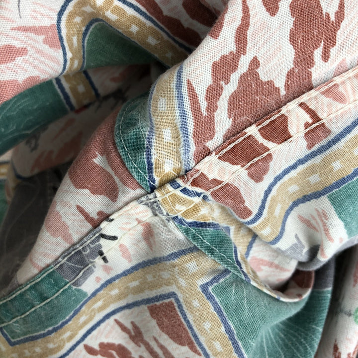 Reyn Spooner DIETRICH VAREZ COLLECTION All-over print half-button button-down Aloha shirt, boxy style, men's size L (approx.) unclear green type Vintage Second Hand