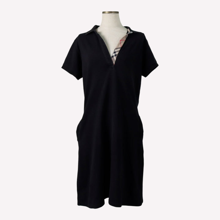 Burberry's London Skipper Neck Half-Length Polo Shirt Dress, Made in England, Women's Size XL (approx.) cotton black type Vintage Second Hand