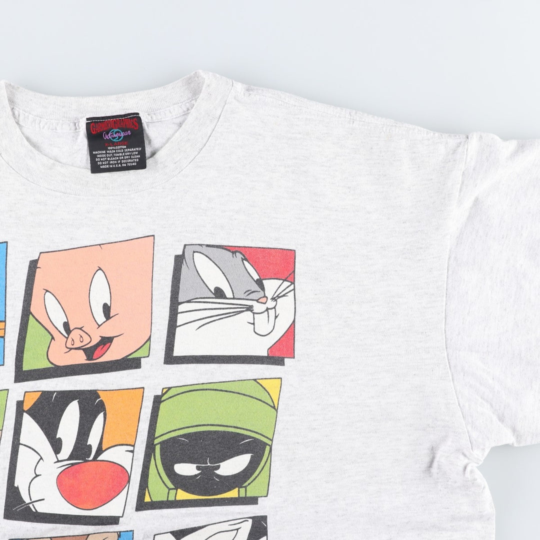90'S GARMENTGRAPHICS LOONEY TUNES Character Print T-Shirt, Made in USA, Men's XL equivalent, Vintage cotton gray type Vintage Second Hand