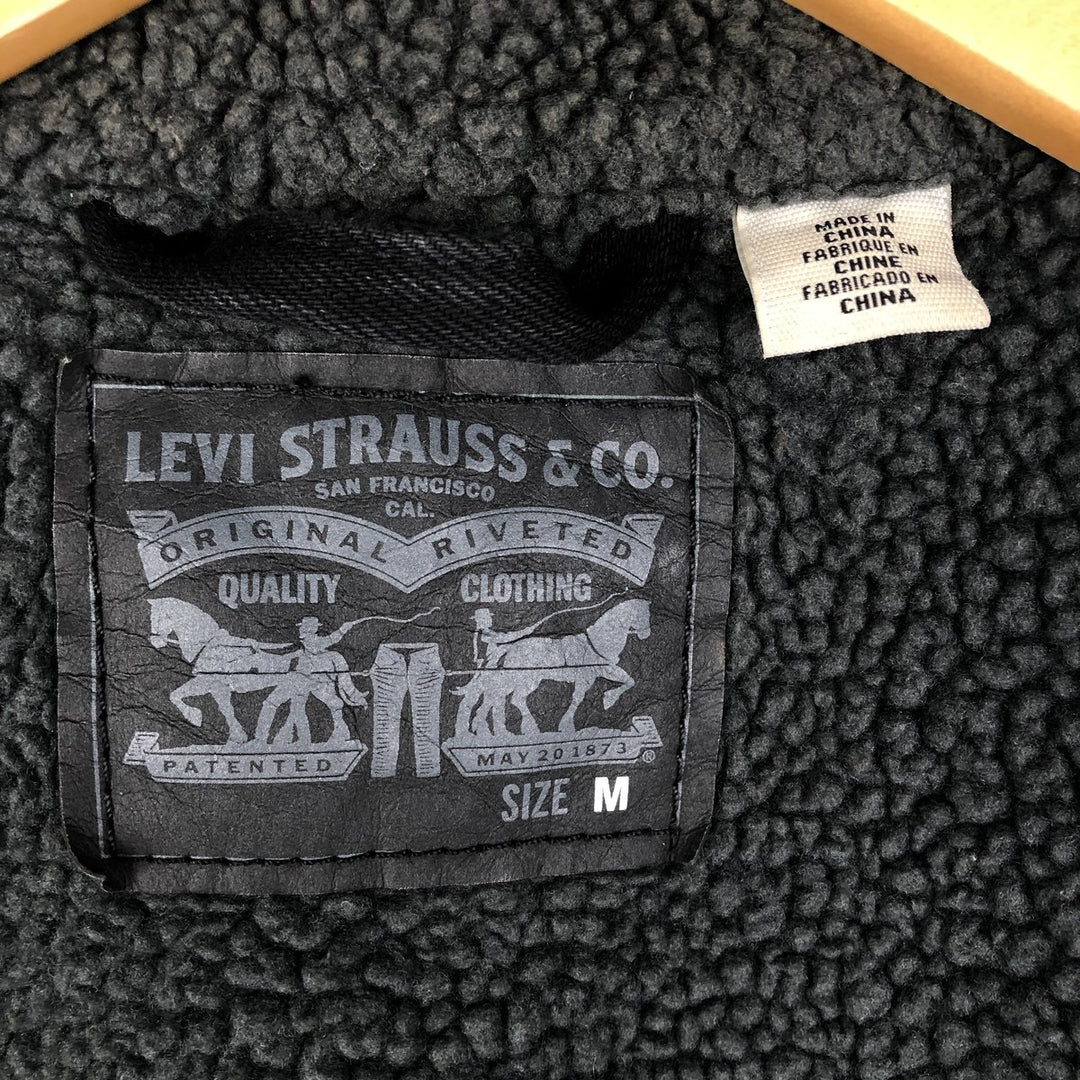 Levi's padded black denim fleece jacket, men's size M. cotton black type Vintage Second Hand