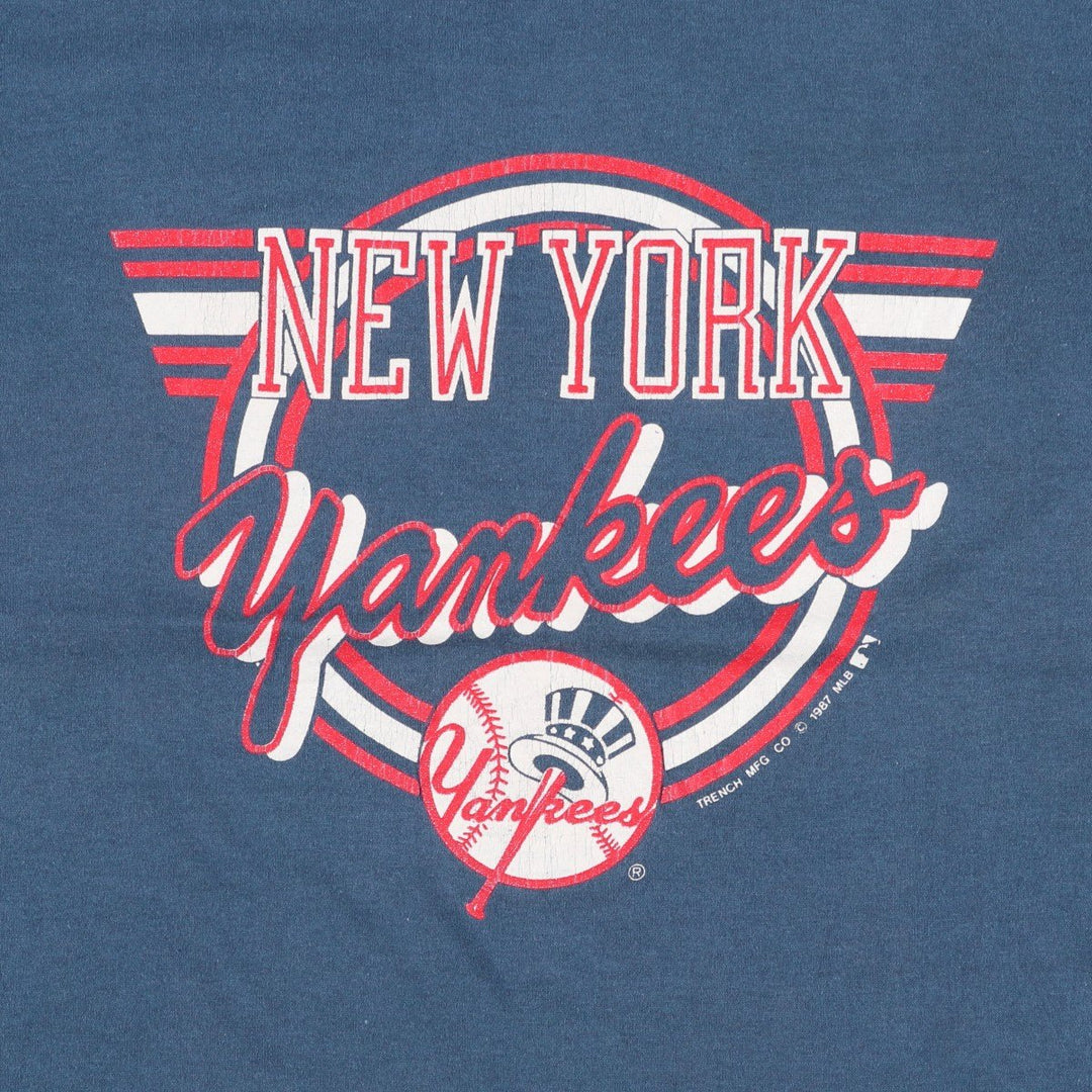 80'S TRENCH MLB NEW YORK YANKEES Sports Print T-Shirt, Made in USA, Men's Size L (Equivalent), Vintage cotton Navy blue Vintage Second Hand