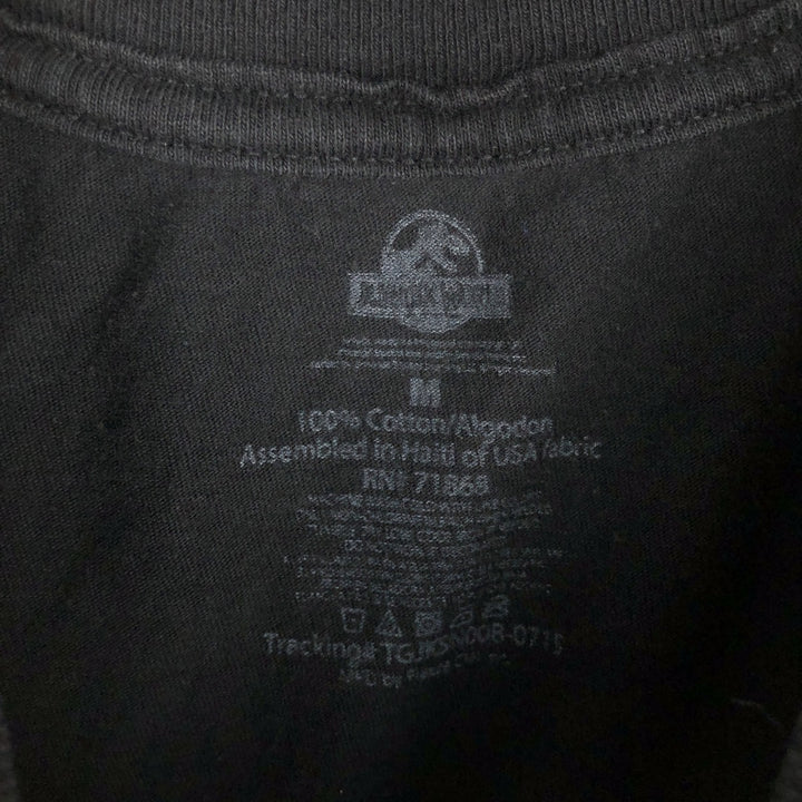 JURASSIC WORLD Movie T-shirt (Women's Size M) cotton black type Vintage Second Hand