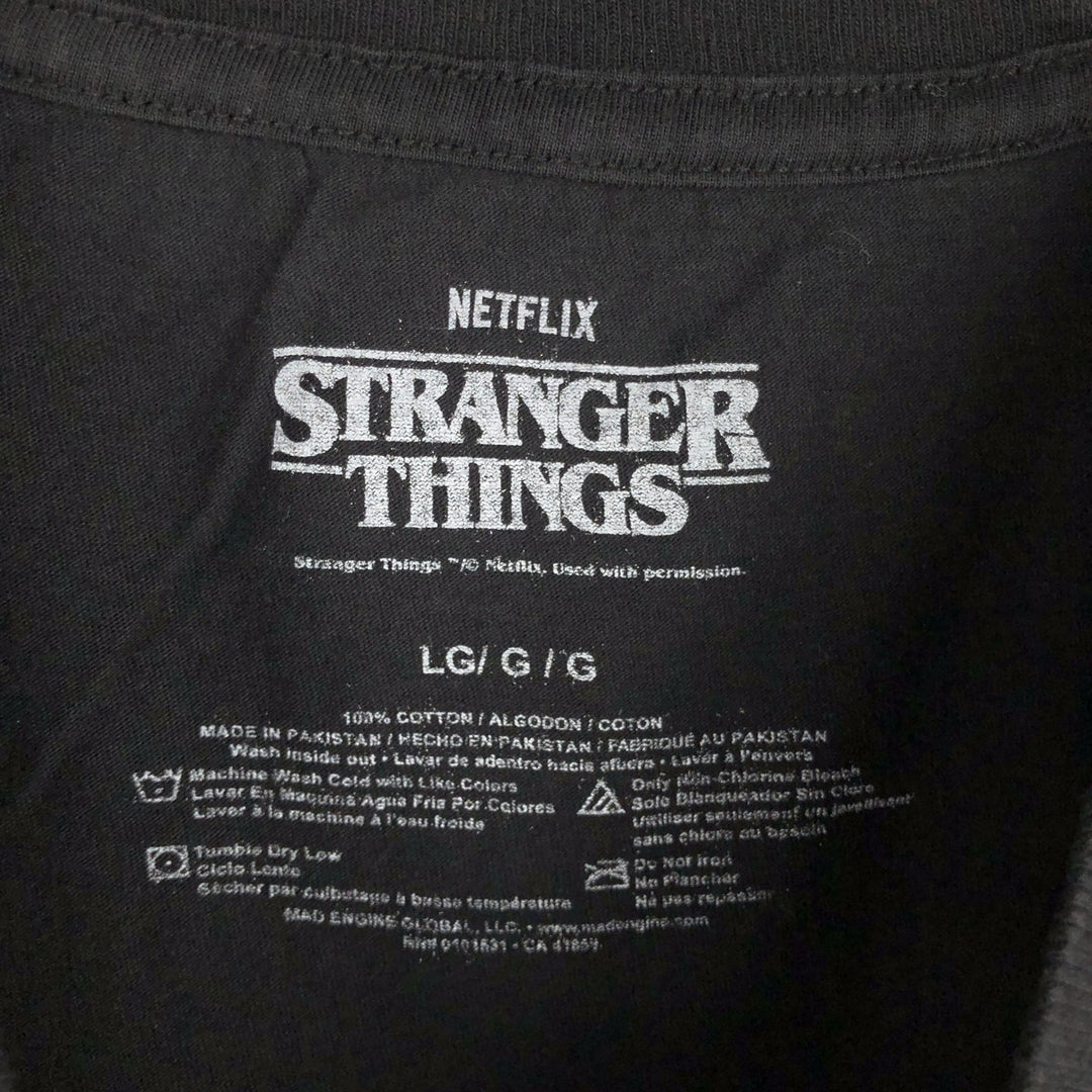 STRANGER THINGS Stranger Things Movie T-shirt Men's L size cotton black type Vintage Second Hand