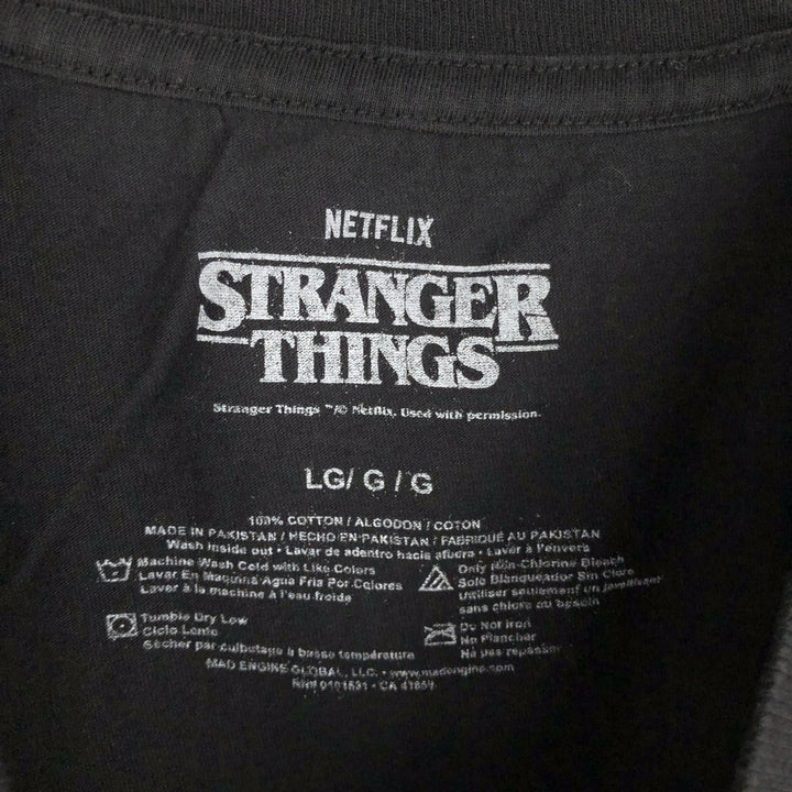 STRANGER THINGS Stranger Things Movie T-shirt Men's L size cotton black type Vintage Second Hand