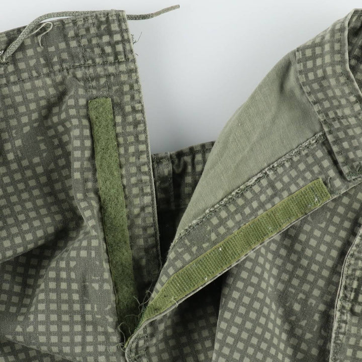 Camouflage Night Desert Camo Military Overpants, Made in USA, Medium-Long (Men's Size M equivalent), Vintage. cotton Khaki type Vintage Second Hand