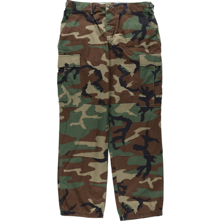 90'S US Military Woodland Camo Ripstop Military Cargo Pants, Combat Pants, Made in USA, Size Medium-Regular Nylon Khaki type Vintage Second Hand