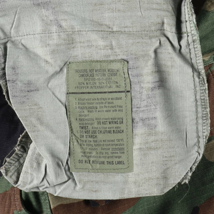 90'S US Military Woodland Camo Ripstop Military Cargo Pants, Combat Pants, Made in USA, Size Medium-Regular Nylon Khaki type Vintage Second Hand