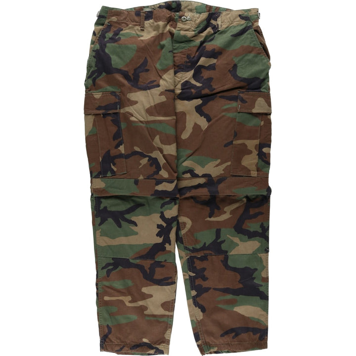 Big Size 90'S Civilian Camouflage Pattern Woodland Camo Military Cargo Pants Made in USA Men's W43 Equivalent Vintage cotton Khaki type Vintage Second Hand