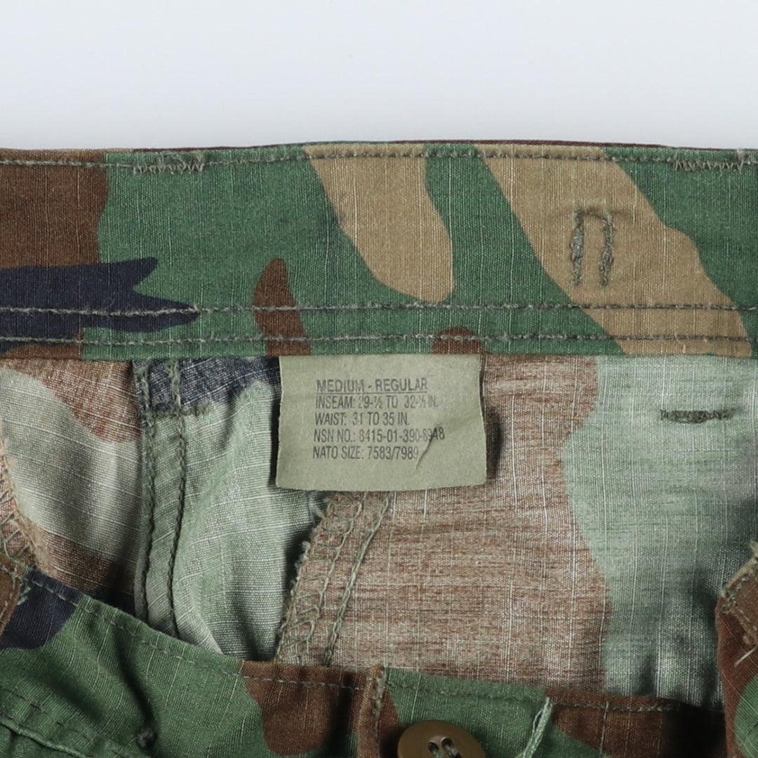2000'S US Military Issue Camouflage Pattern Woodland Camo Ripstop Military Cargo Pants, Made in USA, MEDIUM-REGULAR (Men's W33 equivalent) cotton Khaki type Vintage Second Hand
