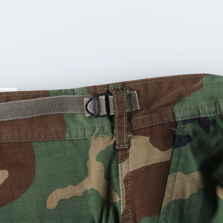 2000'S US Military Issue Camouflage Pattern Woodland Camo Ripstop Military Cargo Pants, Made in USA, MEDIUM-REGULAR (Men's W33 equivalent) cotton Khaki type Vintage Second Hand