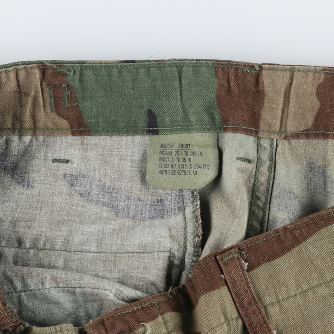 1990'S US Military Issue Camouflage Pattern Woodland Camo Military Cargo Pants, Made in USA, Medium-Short, Men's W34 (approx.), Vintage Nylon Khaki type Vintage Second Hand