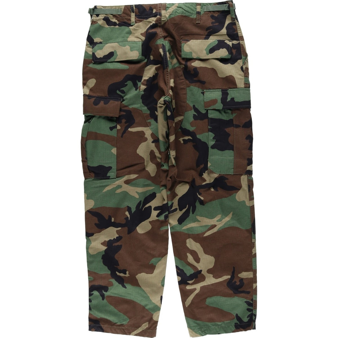 2000'S US Military Issue Camouflage Pattern Woodland Camo Military Cargo Pants, Made in USA, Medium-Short, Men's W34 equivalent. cotton Khaki type Vintage Second Hand