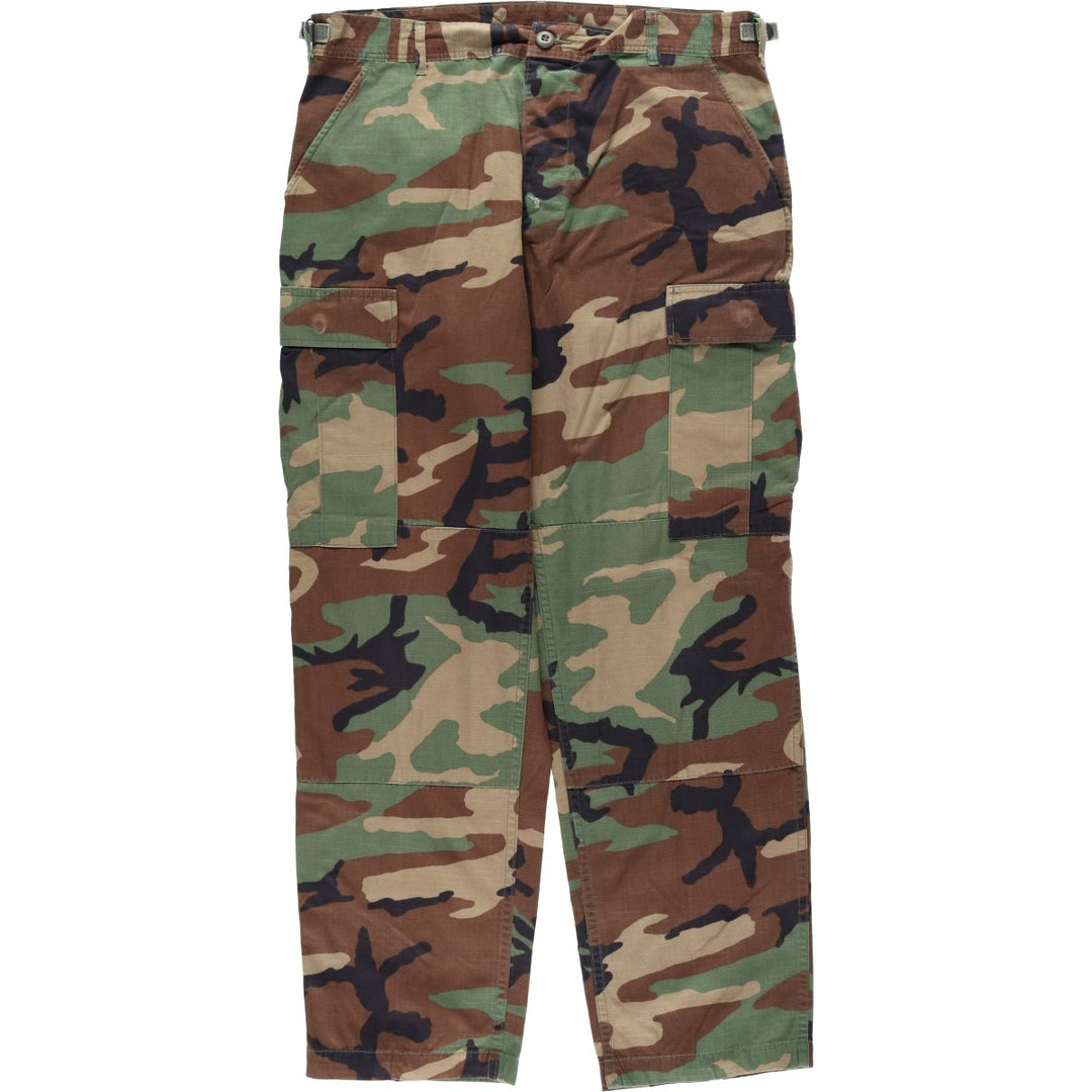 1990'S US Military Issue Camouflage Pattern Woodland Camo Ripstop Military Cargo Pants, Made in USA, MEDIUM-REGULAR (Men's W36 equivalent) Nylon Khaki type Vintage Second Hand