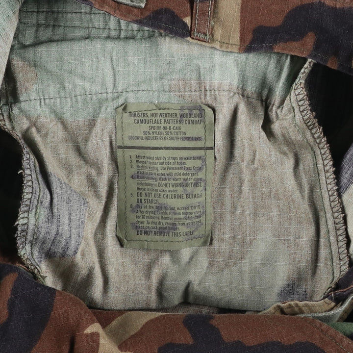 1990'S US Military Issue Camouflage Pattern Woodland Camo Ripstop Military Cargo Pants, Made in USA, MEDIUM-REGULAR (Men's W36 equivalent) Nylon Khaki type Vintage Second Hand