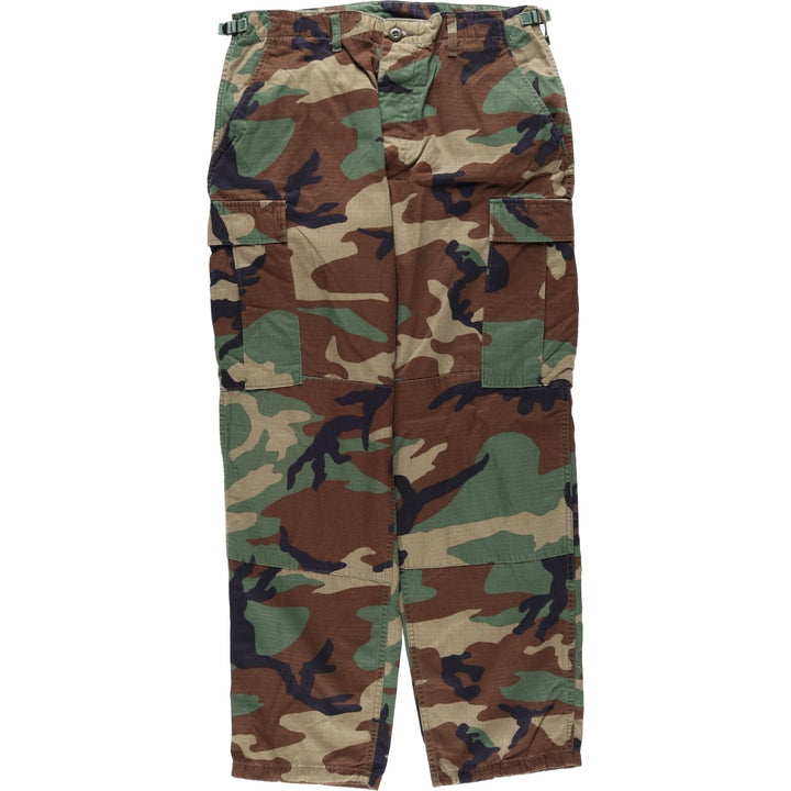 1990'S US Military Issue Camouflage Pattern Woodland Camo Ripstop Military Cargo Pants, Made in USA, MEDIUM-REGULAR (Men's W34 equivalent) Nylon Khaki type Vintage Second Hand