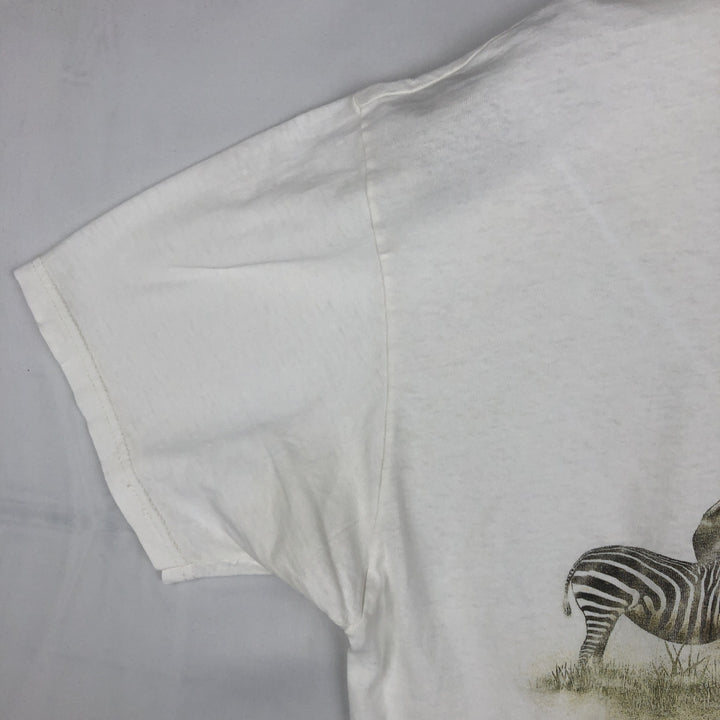 2000'S Hanes Heavyweight Animal T-shirt, Men's XL equivalent. cotton white type Vintage Second Hand