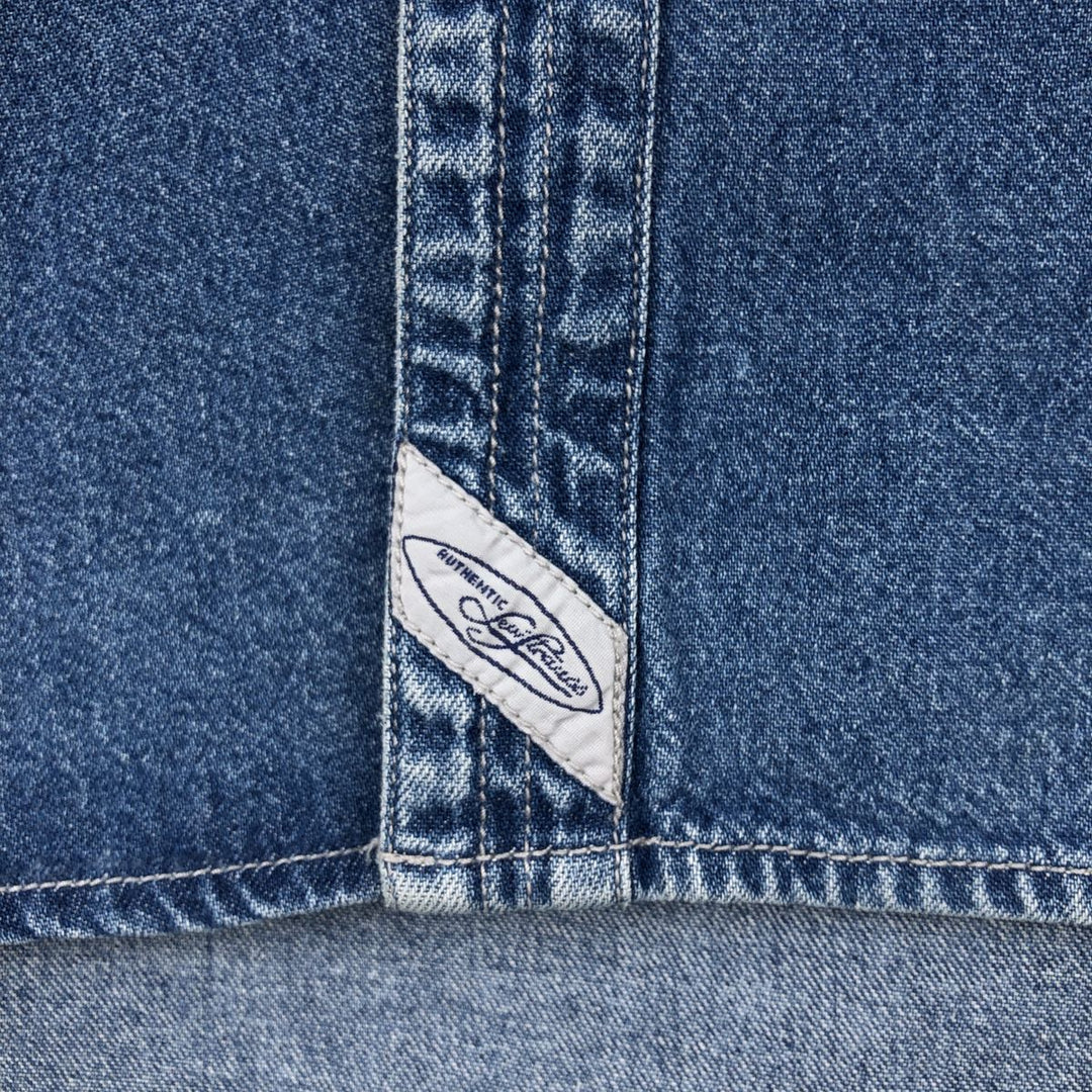 Levi's long sleeve denim shirt, men's size XL cotton blue type Vintage Second Hand