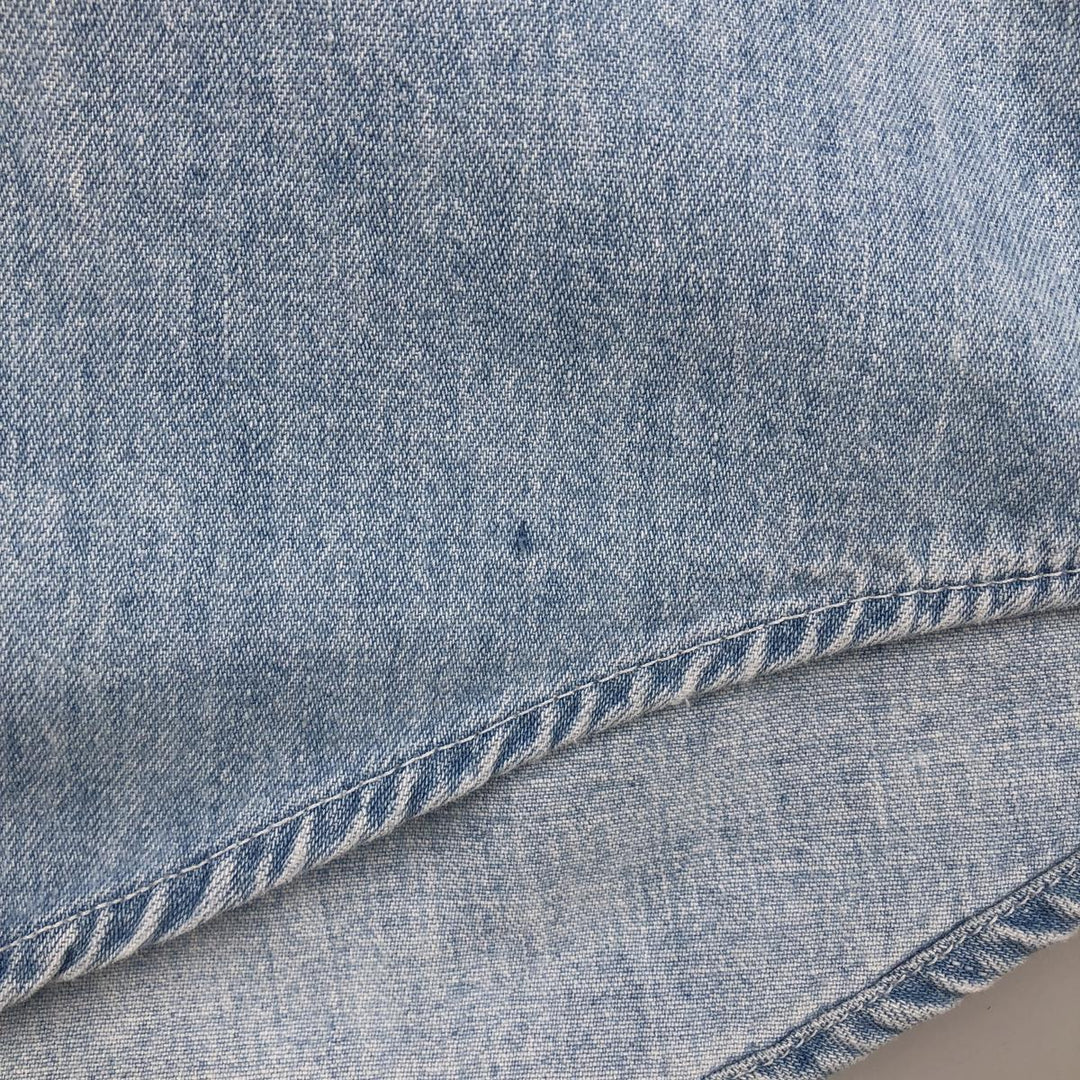90'S GAP Vintage Long Sleeve Button-Down Denim Shirt, Men's Size L cotton Blue type light blue Vintage Second Hand