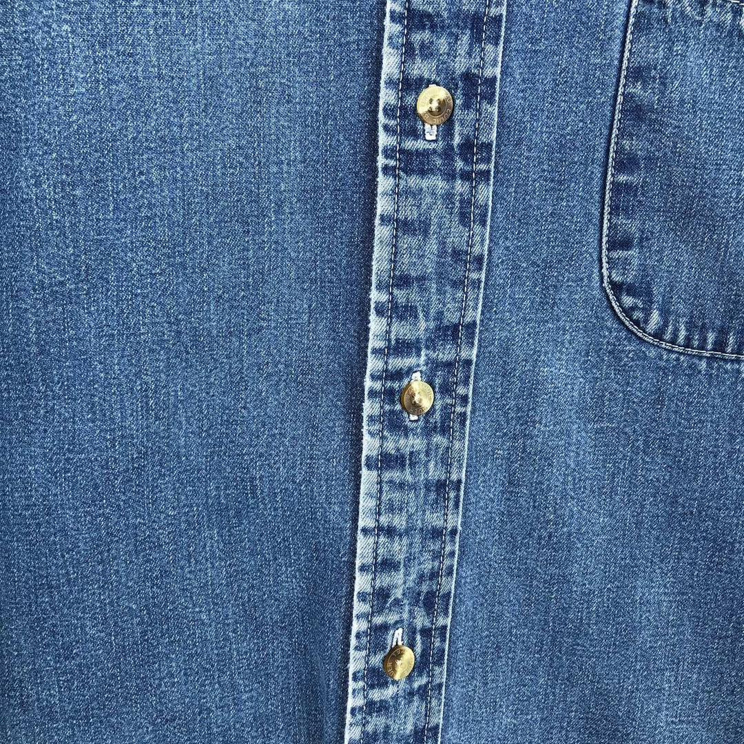 90s-00'S Eddie Bauer Long-Sleeve Button-Down Denim Shirt, Men's Size M (Equivalent), Vintage cotton blue type Vintage Second Hand