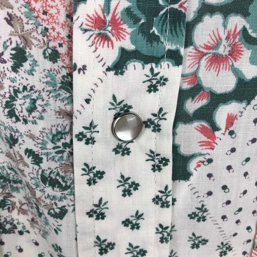 Lee all-over paisley pattern floral long-sleeved Western shirt, made in USA, men's size L equivalent, vintage. unclear white type Vintage Second Hand