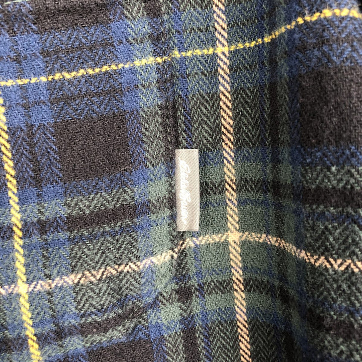 Eddie Bauer Light Flannel Check Shirt, Long Sleeve, Button-Down, Men's Size Medium cotton navy blue type Vintage Second Hand