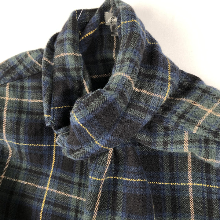 Eddie Bauer Light Flannel Check Shirt, Long Sleeve, Button-Down, Men's Size Medium cotton navy blue type Vintage Second Hand