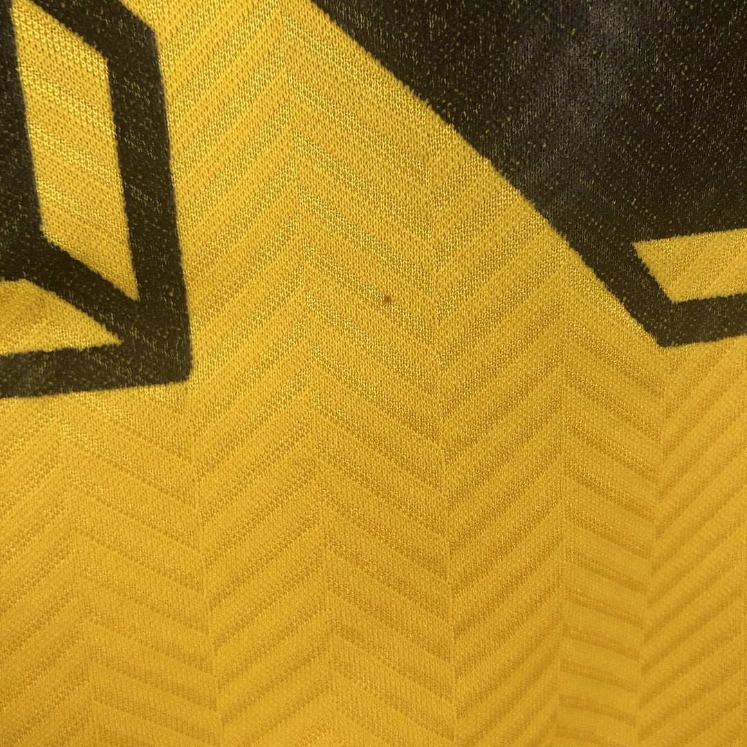 90'S Umbro Herringbone Mock Neck Soccer Uniform Game Shirt, Men's Size M (Equivalent), Vintage polyester yellow type Vintage Second Hand