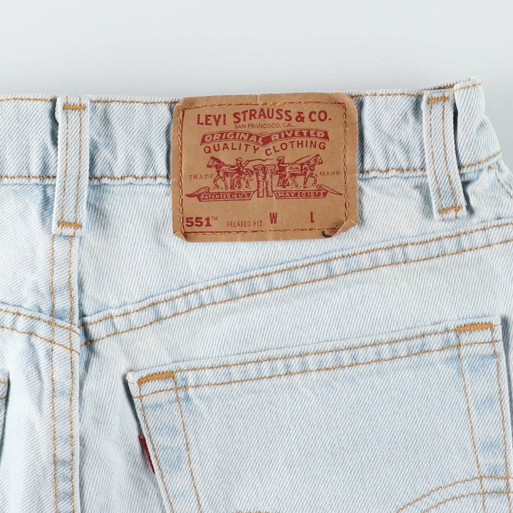 90'S Levi's 551 Relaxed Fit Denim Shorts, Made in USA, Women's XL (equivalent to W31), Vintage. cotton Blue type light blue Vintage Second Hand