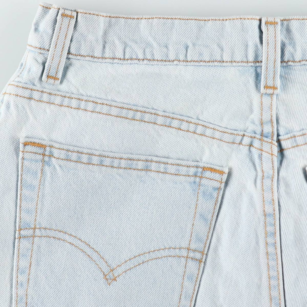 90'S Levi's 551 Relaxed Fit Denim Shorts, Made in USA, Women's XL (equivalent to W31), Vintage. cotton Blue type light blue Vintage Second Hand