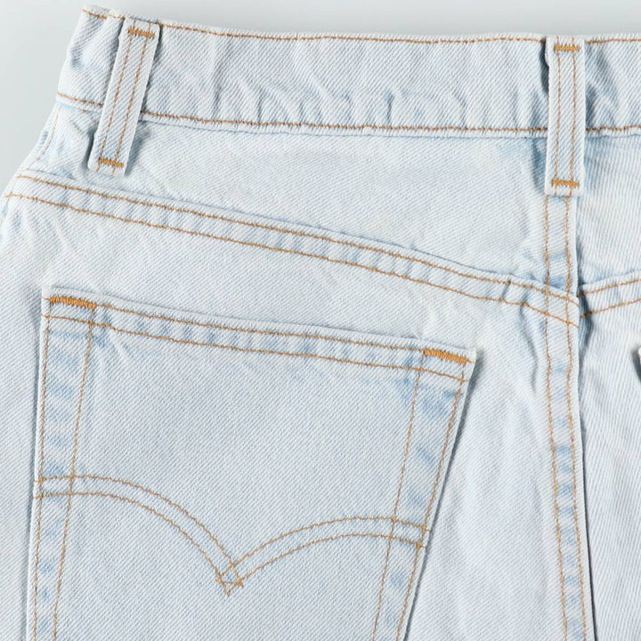 90'S Levi's 551 Relaxed Fit Denim Shorts, Made in USA, Women's XL (equivalent to W31), Vintage. cotton Blue type light blue Vintage Second Hand