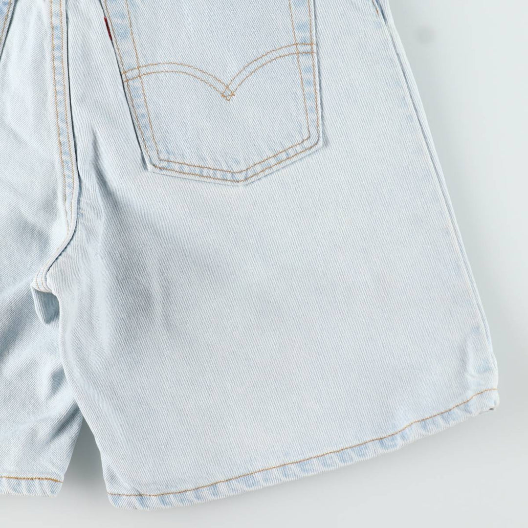 90'S Levi's 551 Relaxed Fit Denim Shorts, Made in USA, Women's XL (equivalent to W31), Vintage. cotton Blue type light blue Vintage Second Hand