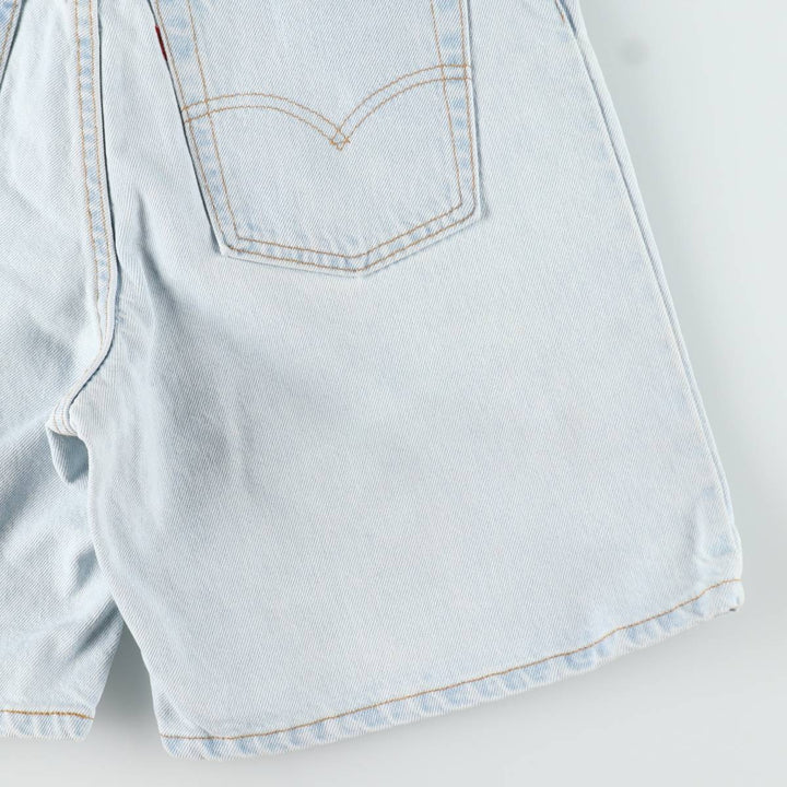 90'S Levi's 551 Relaxed Fit Denim Shorts, Made in USA, Women's XL (equivalent to W31), Vintage. cotton Blue type light blue Vintage Second Hand