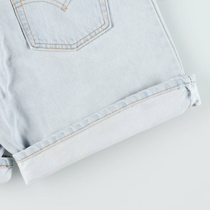 90'S Levi's 551 Relaxed Fit Denim Shorts, Made in USA, Women's XL (equivalent to W31), Vintage. cotton Blue type light blue Vintage Second Hand
