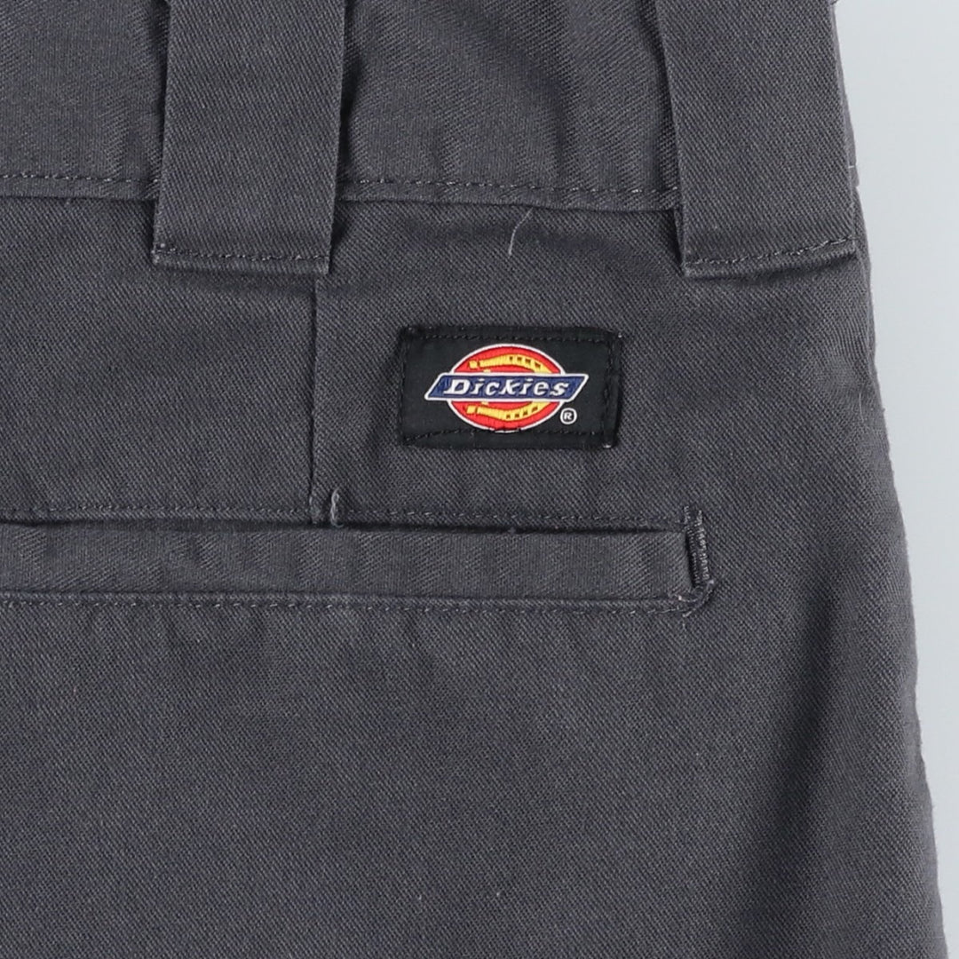Dickies Relaxed Fit Cargo Shorts (Men's size W38) polyester gray type Vintage Second Hand