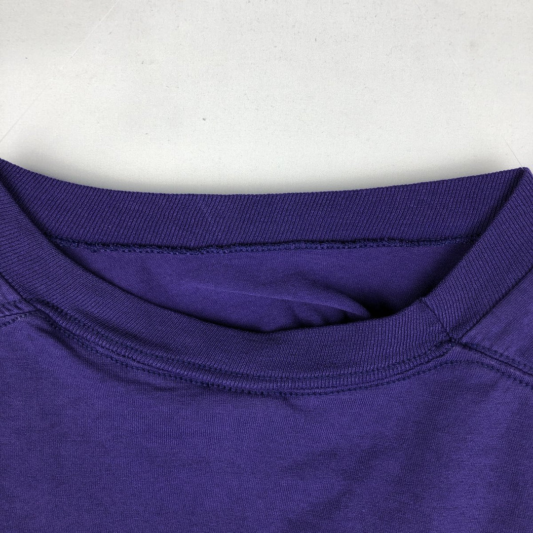 SHERRY'S LOONEY TUNES Tweety Character Print T-Shirt, Made in USA, Men's XL (approx.) polyester purple type Vintage Second Hand