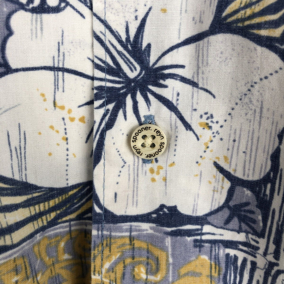 Vintage Reyn Spooner Aloha Shirt from the 80s-90s, featuring a Diamond Head tag and an all-over hibiscus pattern, men's size XL equivalent. cotton blue type Vintage Second Hand