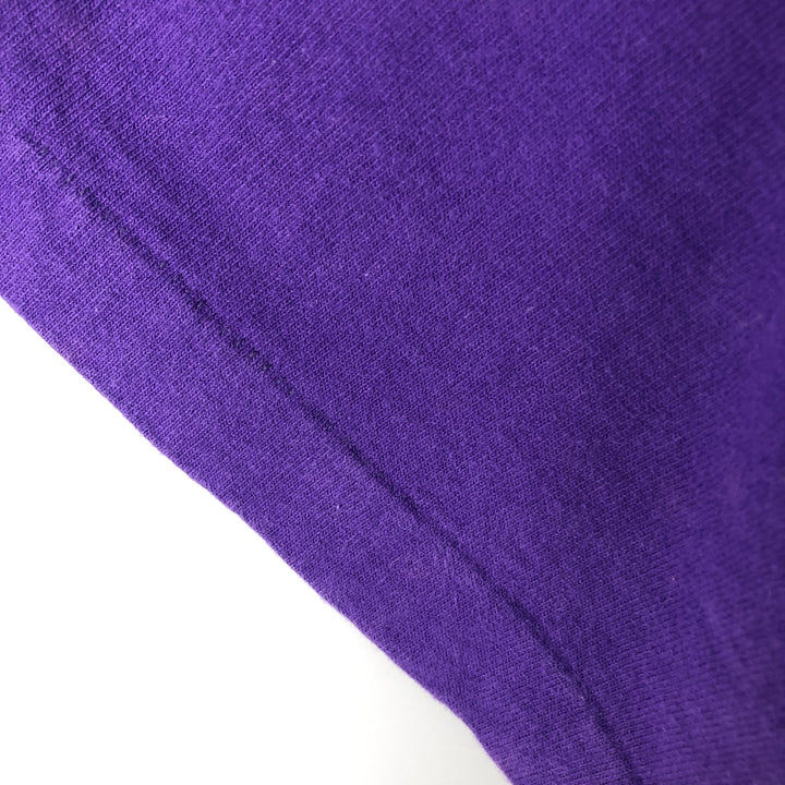 Calvin Klein Jeans Short-Sleeve Logo T-Shirt, Made in Canada, Men's Size XL (approx.) cotton purple type Vintage Second Hand